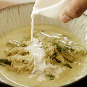 Okra Mappas: Okra Curry in Kerala, India