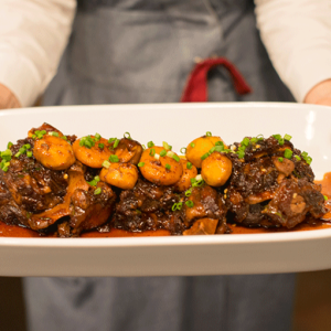 Korean Braised Oxtails at Neul Restaurant in Seoul