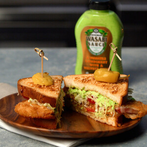 PLT Sandwich: Pork Belly, Lettuce and Tomato Sandwich