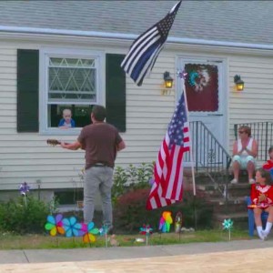 When Sick 3-Year-old is Quarantined, People Begin Showing Up at His Window to Entertain Him