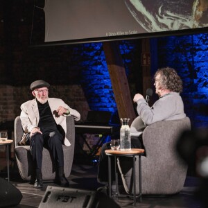 Držiteľ Nobelovej ceny Kip Thorne diskutoval s Martinom Mojžišom: Svet má problém, ale riešenie sa nájde