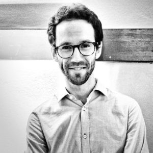 Geoffrey Reiff DJ, singer, poet and dancer Nov 29, 2018 Show #84