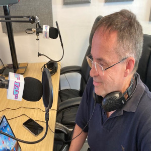 FAB FM Tech Guy Richard Pascoe Chats To Paul Makin About All Things Tech PLUS More