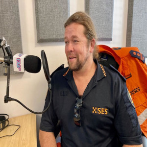 Can You Assist The SES By Volunteering And Help The Douglas Shire Community? - Paul Makin Chats With Mossman SES Controller Stephen Bigby About Weather, Disasters And Tackling An Emergency