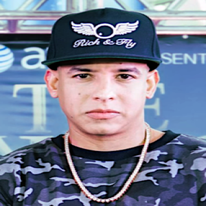 La peruana que hizo mas dinero que Daddy Yankee!