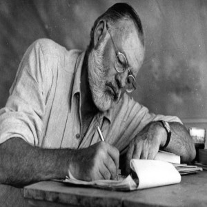 #14: The Hemingway Effect: How To Create A Perfect Author Persona