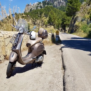 Mallorca runt på vespa