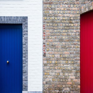 Know Why it’s Better to Choose Coloured Render Over Coloured Paint