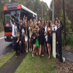 Essential Features of a Top-Quality Party Bus