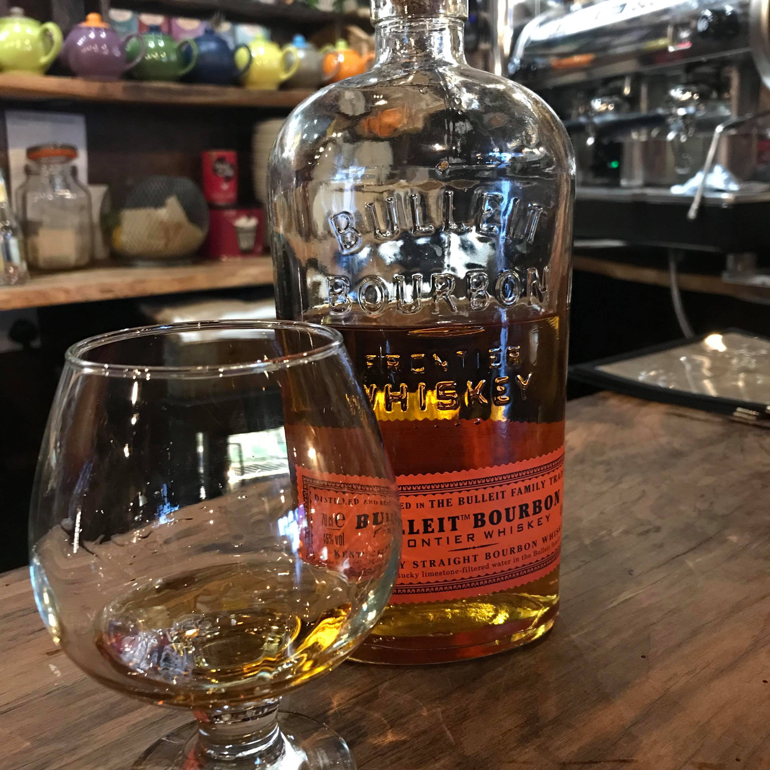 Episode 3 - Bulleit Bourbon, Frontier Whiskey