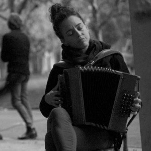 Madda chante l'Italie et le café pour Radiokultura!