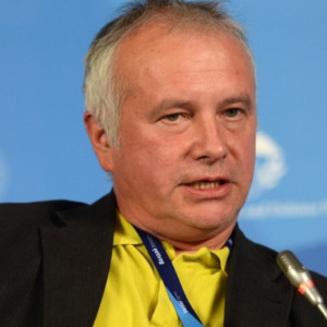 Alexander Rahr: "Defender 2020 ist ein Fehler, man muss auf Russland zugehen"