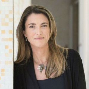 #48 - Patrícia Campos Mello: coragem de repórter