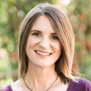 Episode 9 - Jen Wilkin - Bible Literacy &amp; Worship