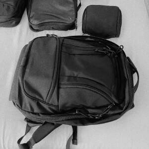 One-bag travel and the Synik 30 [feat. Richard Medek]