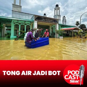 Banjir: Masjid guna tong air bawa jemaah tunai solat Jumaat