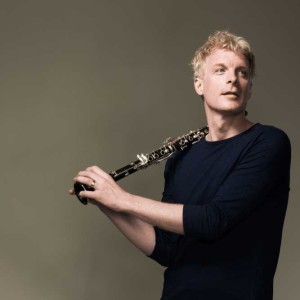 Episode 4 Fröst, Martin-(Klezmer Dances for clarinet and strings) - Cadenza - Allegro 