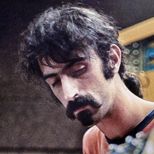 Alex Winter talks ’Zappa’.