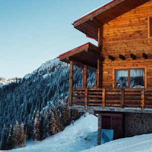 The Pros and Cons of Purchasing a Vacation Home - Money Tip Tuesday