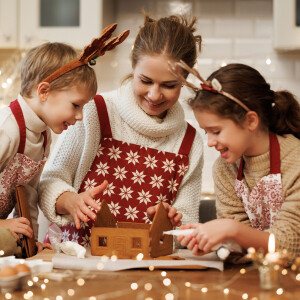 Fun & Budget-Friendly Holiday Activities - Money Tip Tuesday