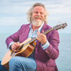 Robert Earl Keen