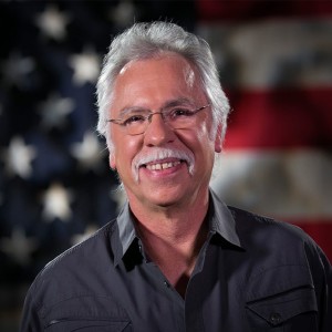 #432  Joe Bonsall (The Oak Ridge Boys) Shares a Poignant 4th of July message about his mother caring for his combat-wounded father.