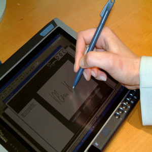 Ways in which Digital E-Signatures help ease business processes