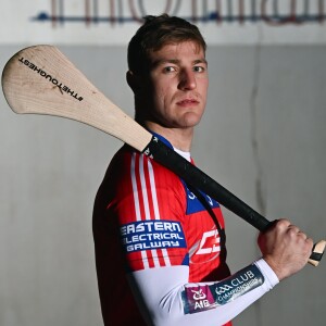 HURLING: St. Thomas full back Fintan Burke with Galway Bay FM’s Darren Kelly ahead of their AIB All-Ireland senior club hurling semi-final against Antrim’s Dunloy