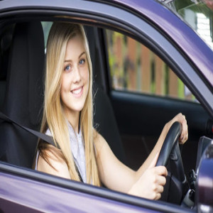 Know How to Find a Right Driving School at a Cost-Effective Rate