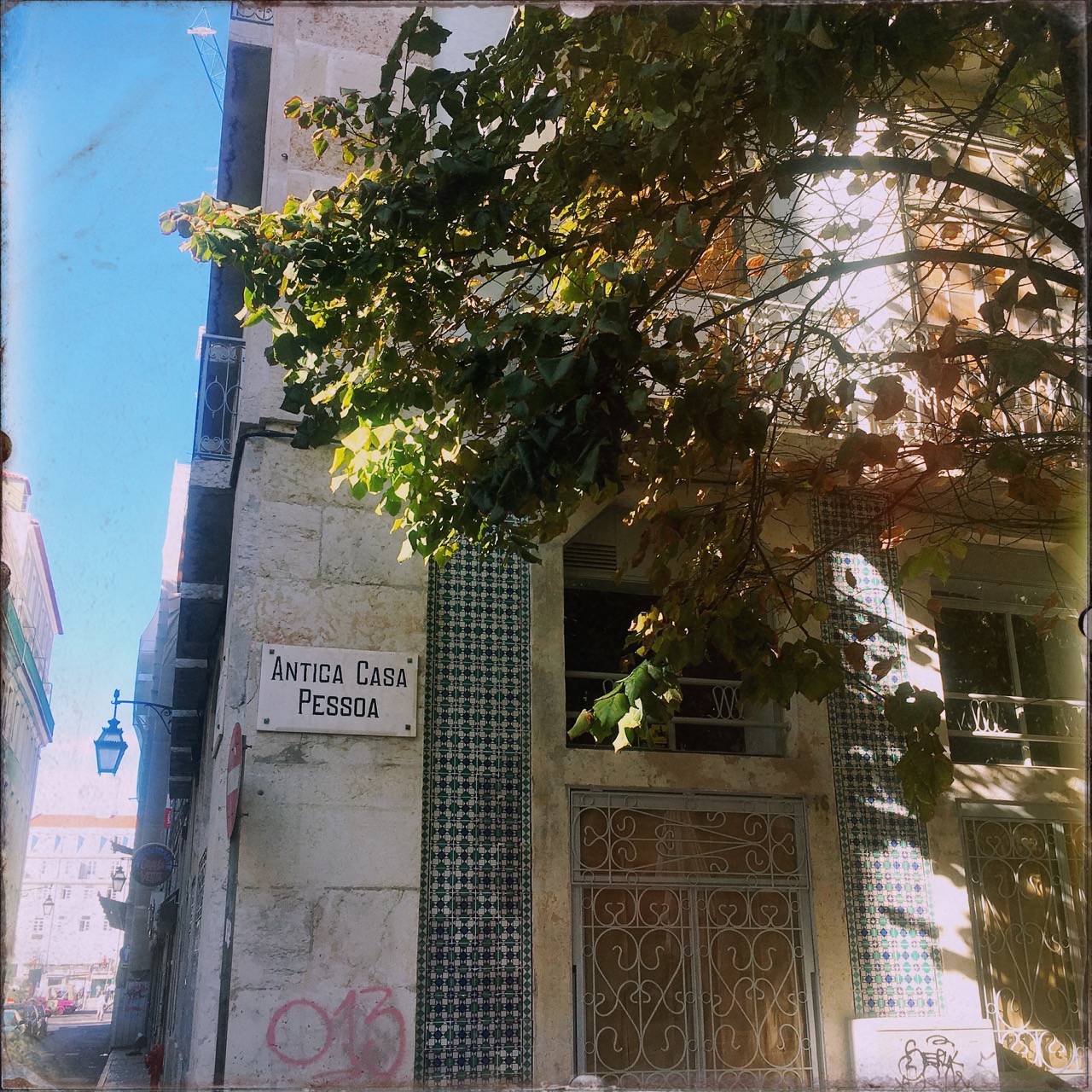 Fernando Pessoa Tour [ENG]