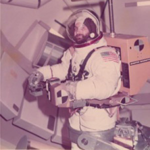 Lou Ramon - An Old-Fashioned Spaceman
