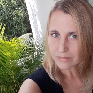 Bestselling author JC Andrijeski joins me to talk writing and her sexy paranormal books