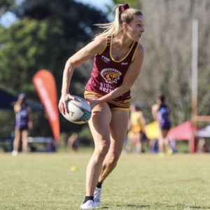 Bec Simson: Family, IBD, and Rugby (E59)