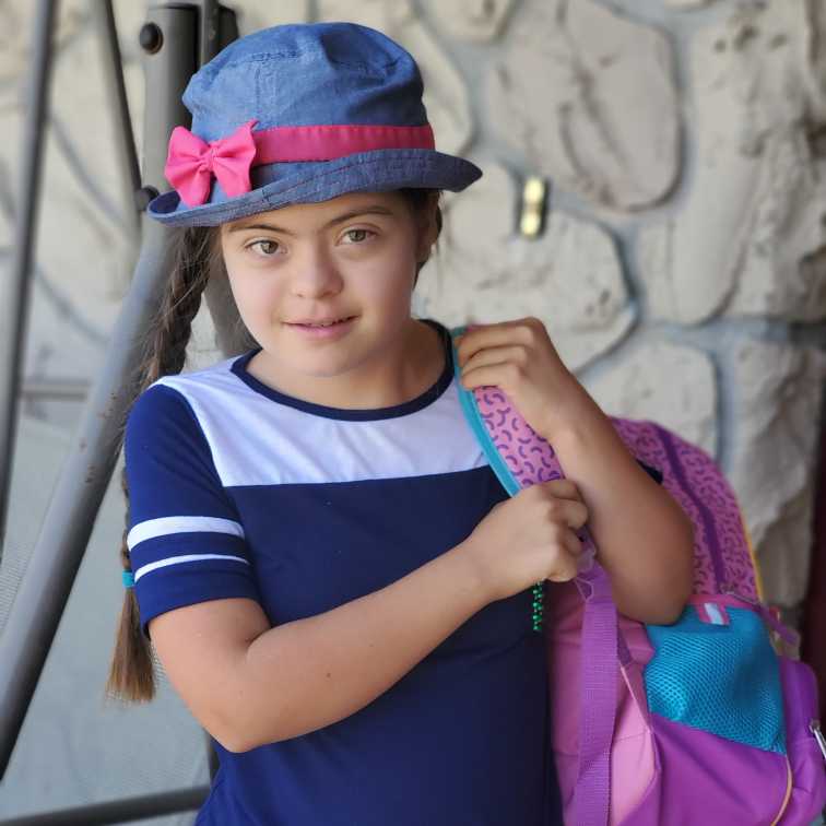 Eliana Tardio: Life & Vida