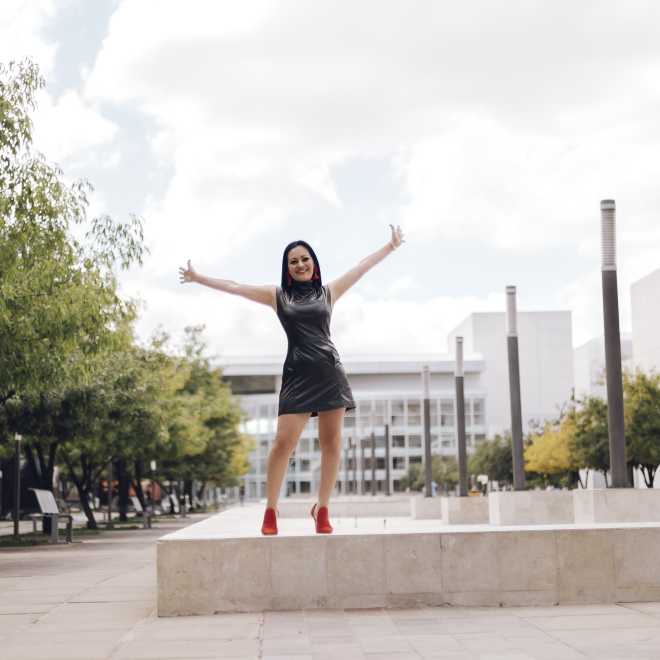 Eliana Tardio: Life & Vida