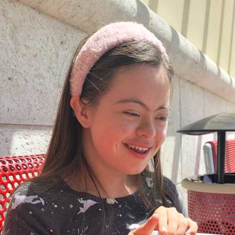 Eliana Tardio: Life & Vida