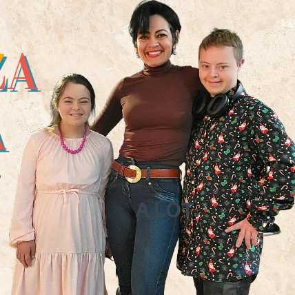 Eliana Tardio: Life & Vida