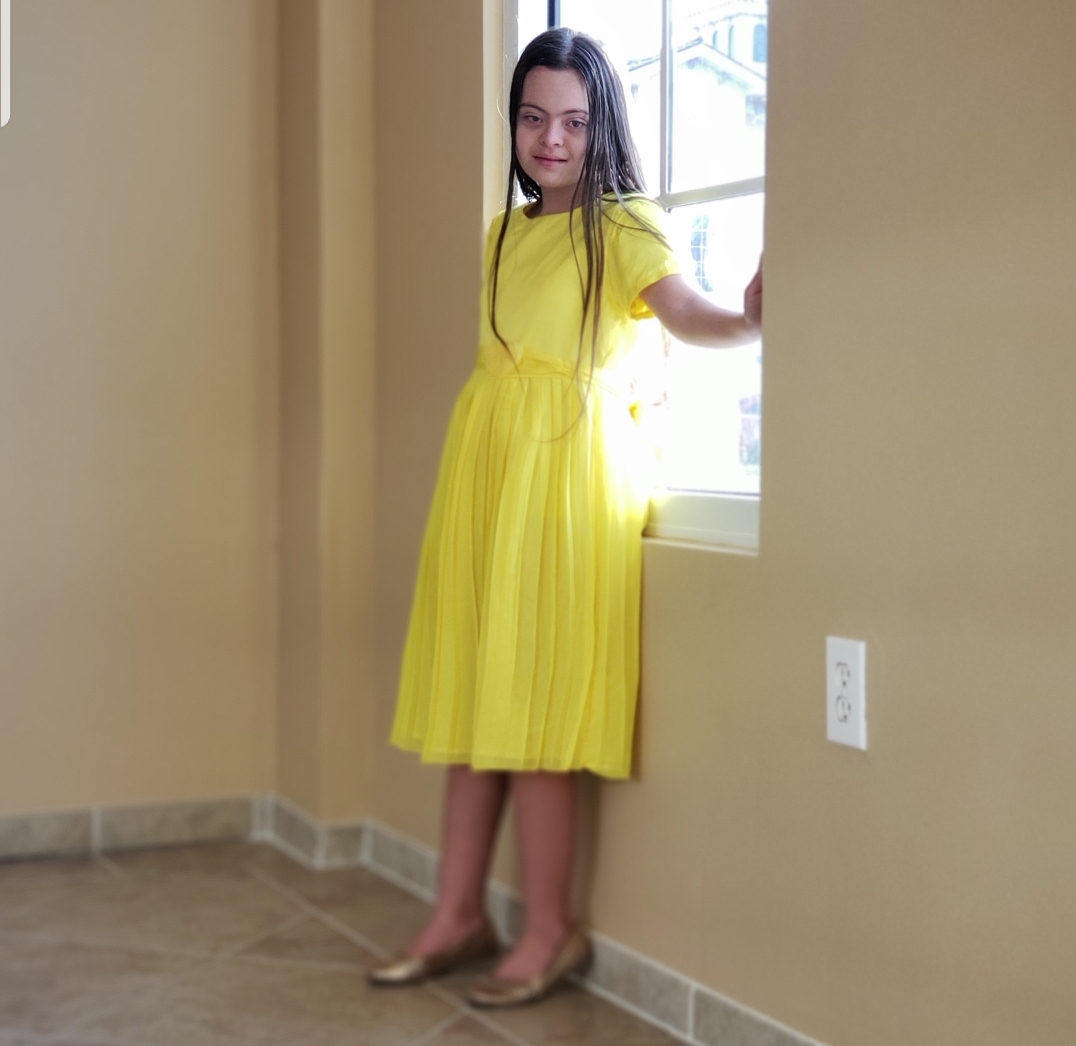 Eliana Tardio: Life & Vida