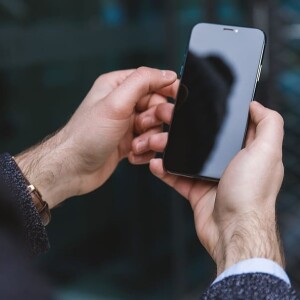 What Are the Easy Ways to Fix iPhone XS Max Black Screen of Death?