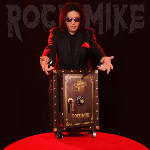Gene Simmons Vault Experience w/ Keith Valcourt / Rhino Records
