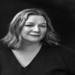 S12:Ep256 - The Husbands with Guest Holly Gramazio + National Poetry Month - 4/23/25