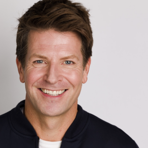 Gordon Fraser, Pioneer in Clean Beauty and Wellness Arena