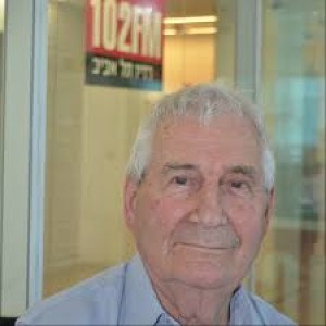 מרדכי נאור - על תשוקתו לכתיבת ספרים, על ראשית דרכו ככתב צבאי ואנקדוטות ממלחמת ששת הימים בסיני