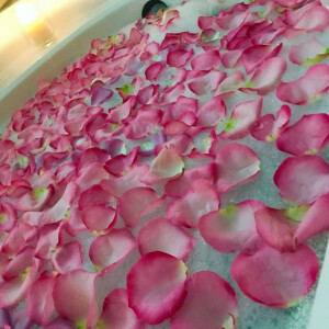 Love π (BATHTUB CONFESSIONS) π₯°