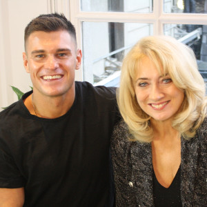 Episode 8: The Other Side with Theresa Lowe and guest Rob Lipsett