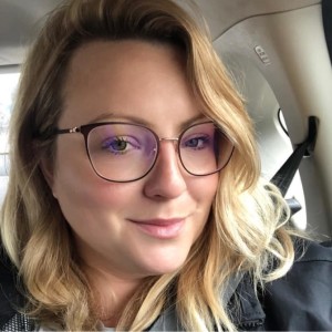 Podcast: Tributes paid to Rainham woman killed in bus crash outside Victoria station in London