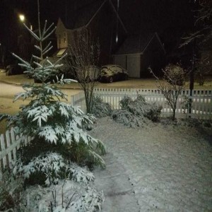 Podcast: Unexpected snowfall in Kent and retailers keep fingers crossed for a busy weekend