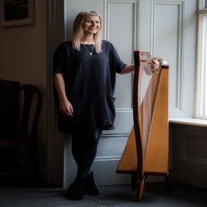INTERVIEW HIGHLIGHTS - The Morning Dew - Elaine Hogan - Harpist