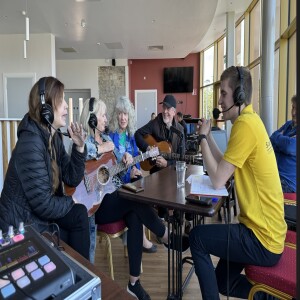 Cnoc na Gaoithe 1st year celebration -Kate Purcell and the Burns sisters -