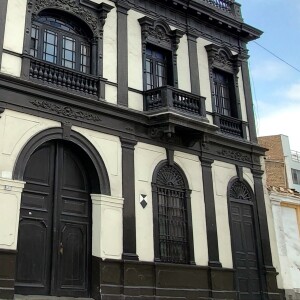 Apín Apóa